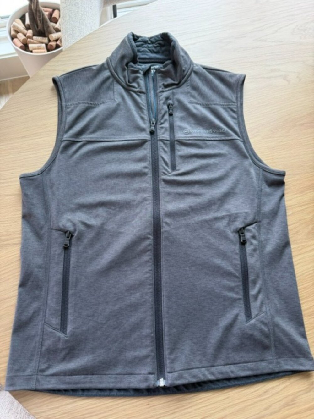 Vineyard Vines On-The-Go Shep Men's Gray Vest - Small